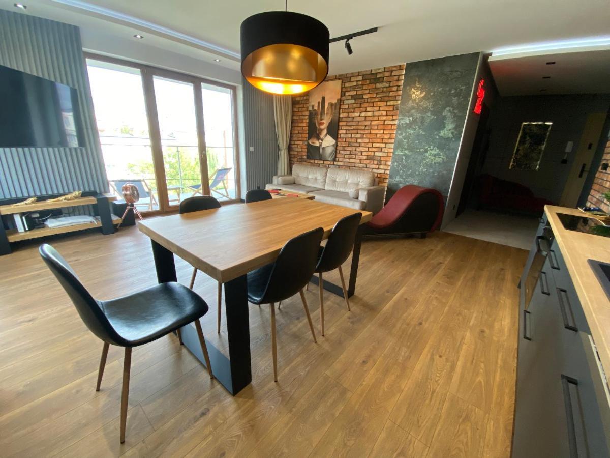 Apartment Grey W Czeladzi, Fv, 8km Do Katowic *