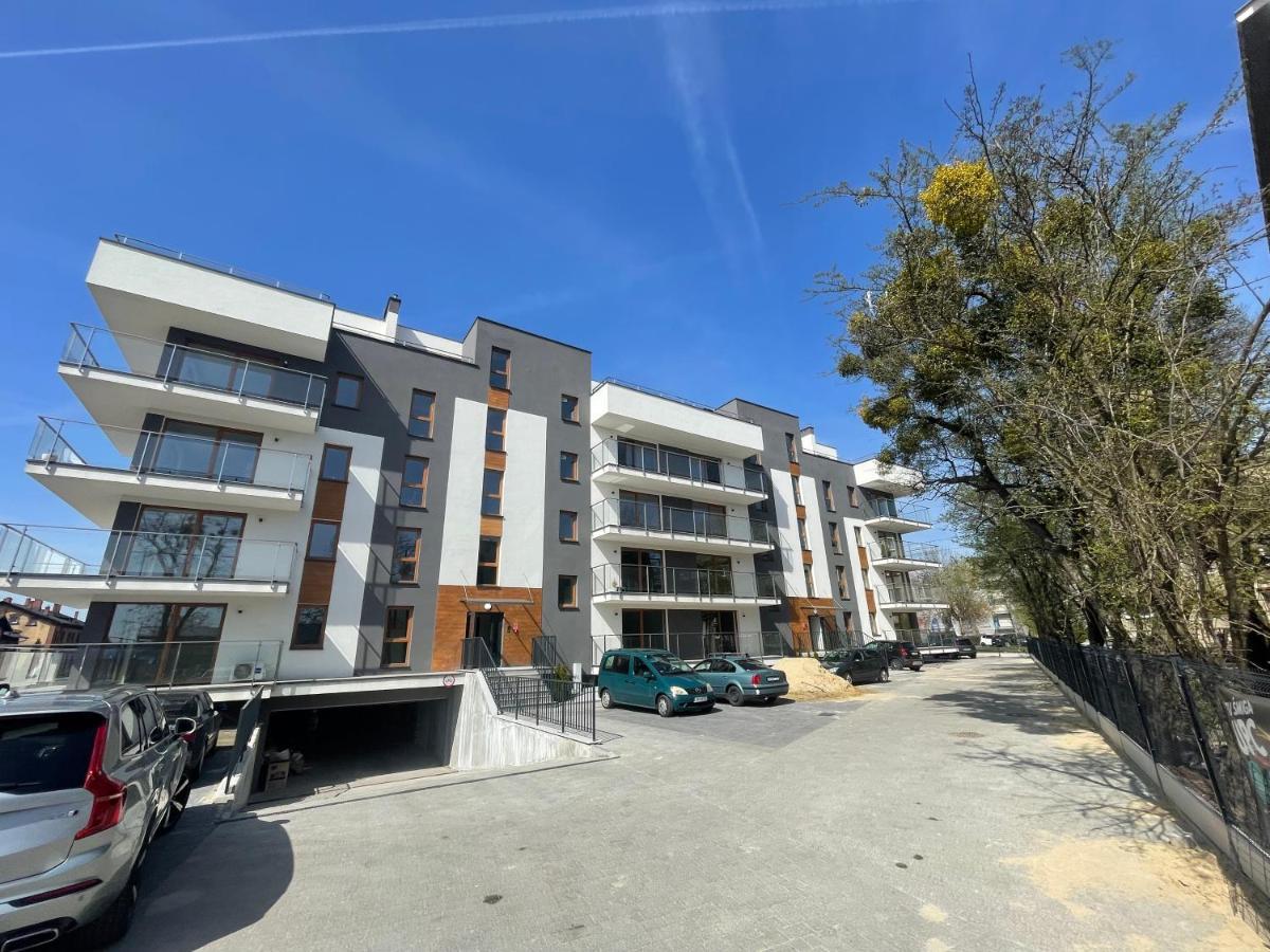 Apartment Grey W Czeladzi, Fv, 8km Do Katowic Czeladź